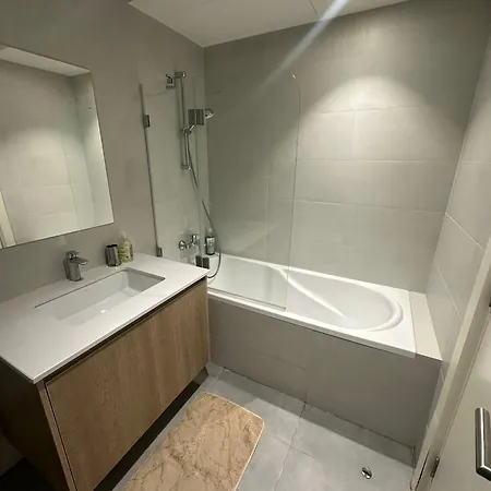 Bw Parkview Riverside Apartamento *